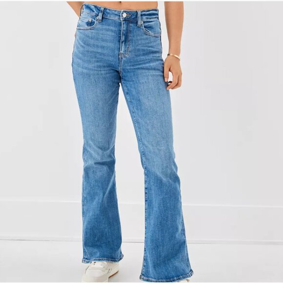 NWT | American Eagle | Super High Waisted Stretch Flare Jeans | 2 Short - Picture 1 of 10